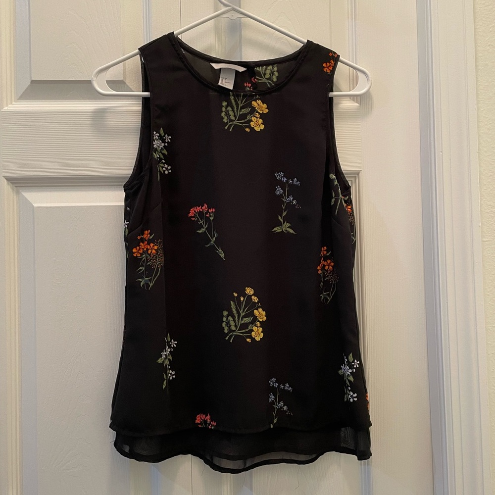 H&M Black Floral Top Size 4